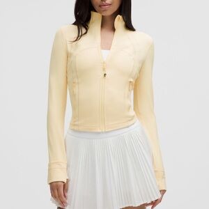 Lululemon Define Cropped Jacket Nulu Butter Cream Size 12 Sz 12